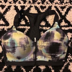 Victoria Secrets Sports Bra